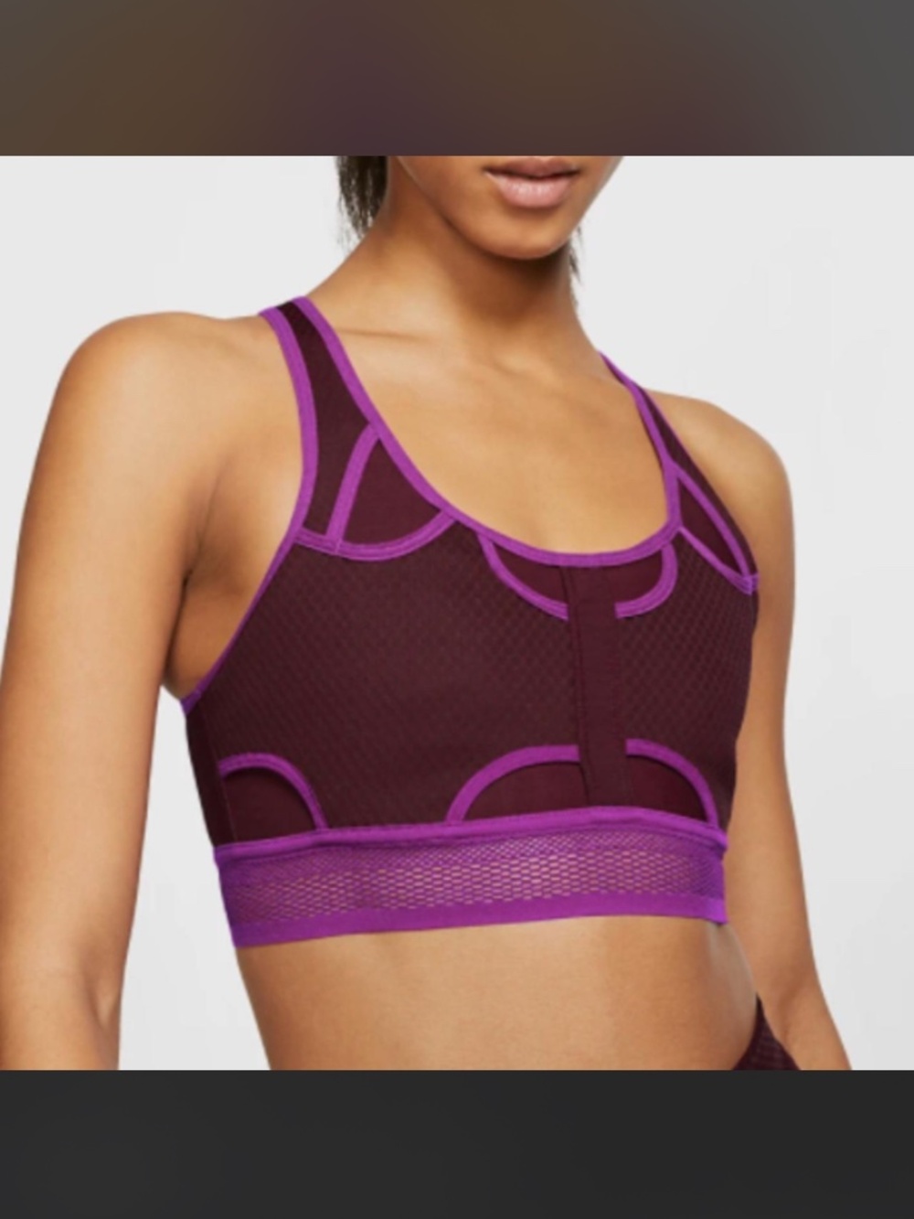 Nike Swoosh UltraBreathe Women's Medium-Support Size medium